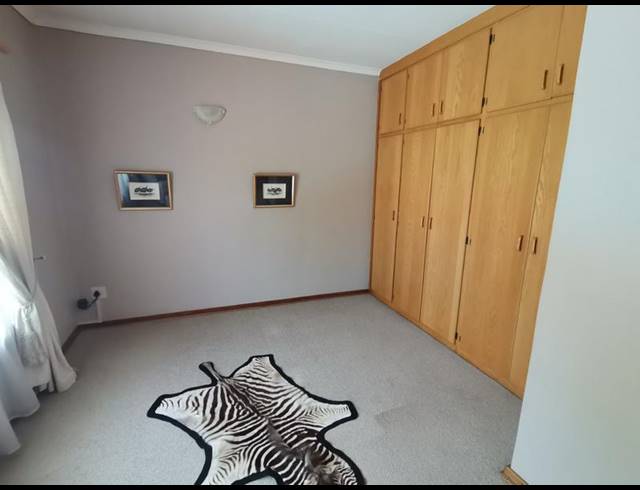 5 BEDROOM HOUSE FOR SALE IN VANDERBIJLPARK SE 3